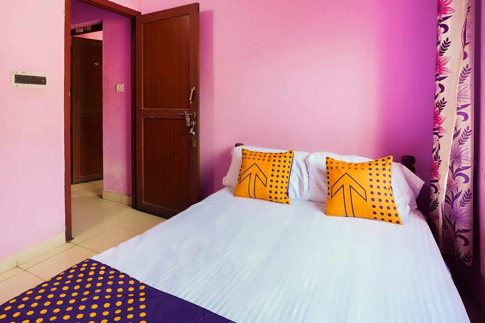 Spot On Rohini Residency Kadampuzha Hotel Edayur Buitenkant foto