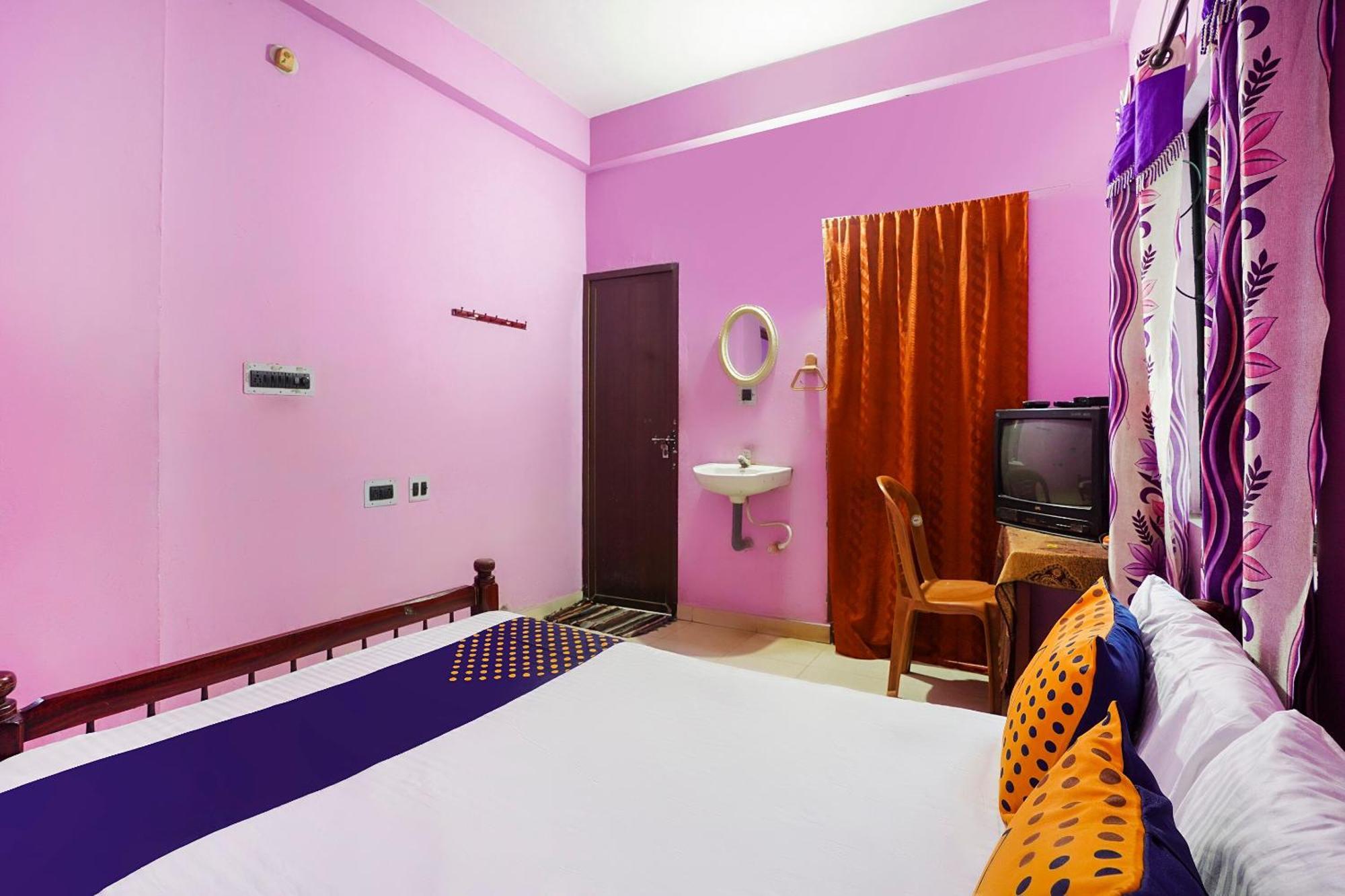 Spot On Rohini Residency Kadampuzha Hotel Edayur Buitenkant foto